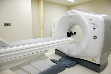 脳血管治療を支えるCT室の検査機器の写真です。
